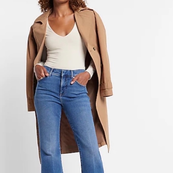 NWT Express Body Contour Compression V-Neck Long Sleeve Bodysuit - Picture 2 of 4